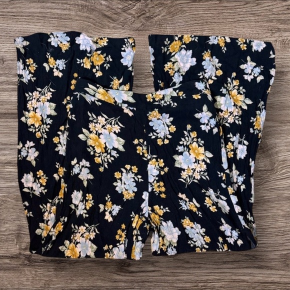 American Eagle Outfitters Floral Wide Leg Pants - Black and Yellow - Picture 7 of 8